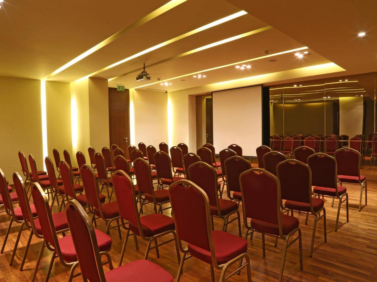 Lancaster Suites Raouche 베이루트 외부 사진